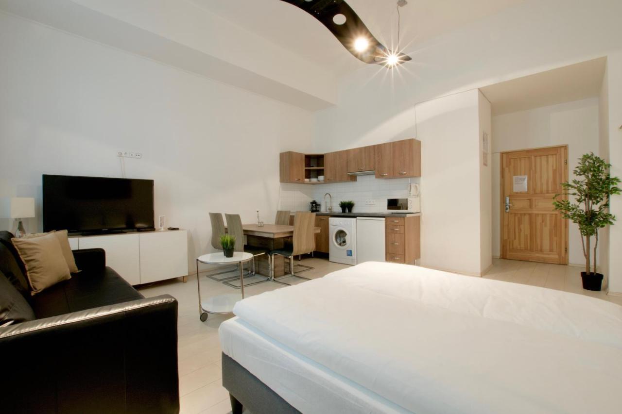 St. King 1 By Hi5 Apartments Budapest Eksteriør billede