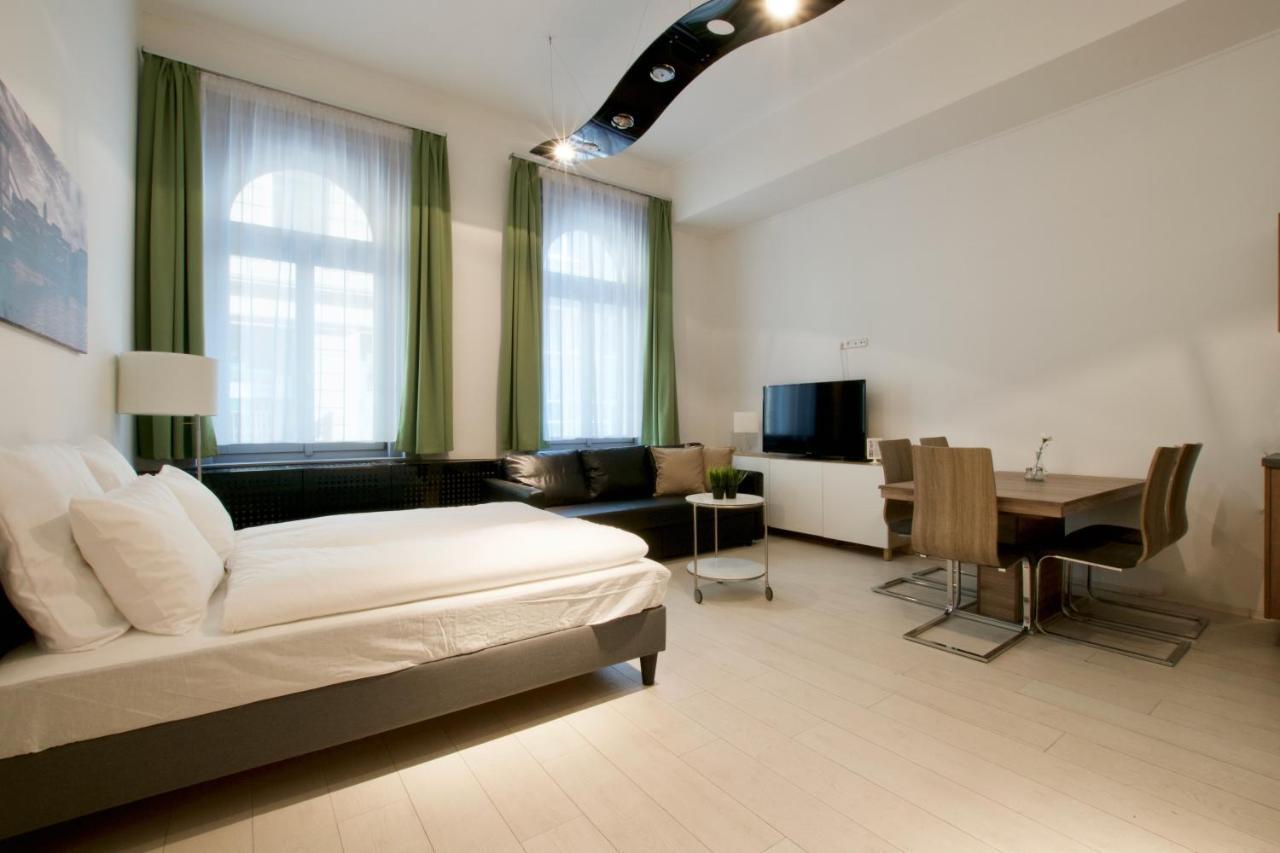 St. King 1 By Hi5 Apartments Budapest Eksteriør billede