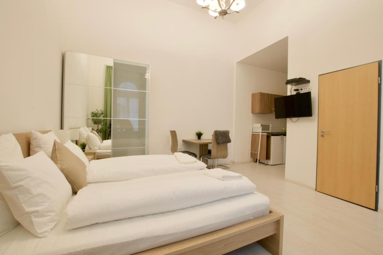 St. King 1 By Hi5 Apartments Budapest Eksteriør billede