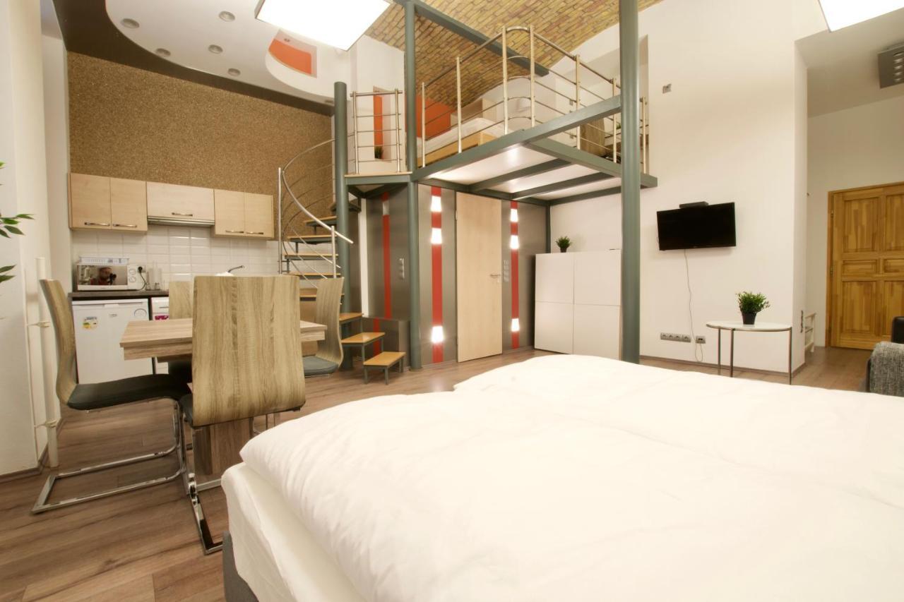 St. King 1 By Hi5 Apartments Budapest Eksteriør billede